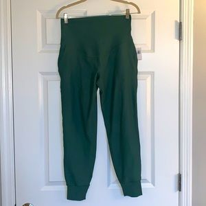 NWT Old Navy Green Leggings